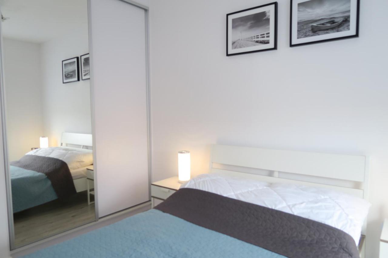 Biały apartament centrum Apartment Kołobrzeg Exterior foto